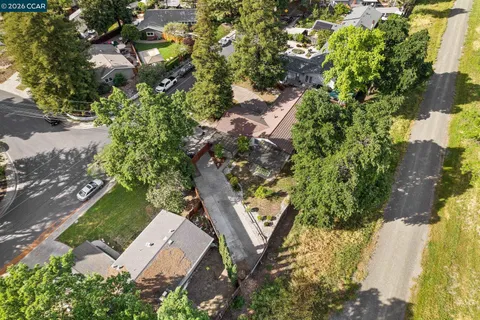 $949,000 | 1661 Marta Drive, Pleasant Hill, CA 94523