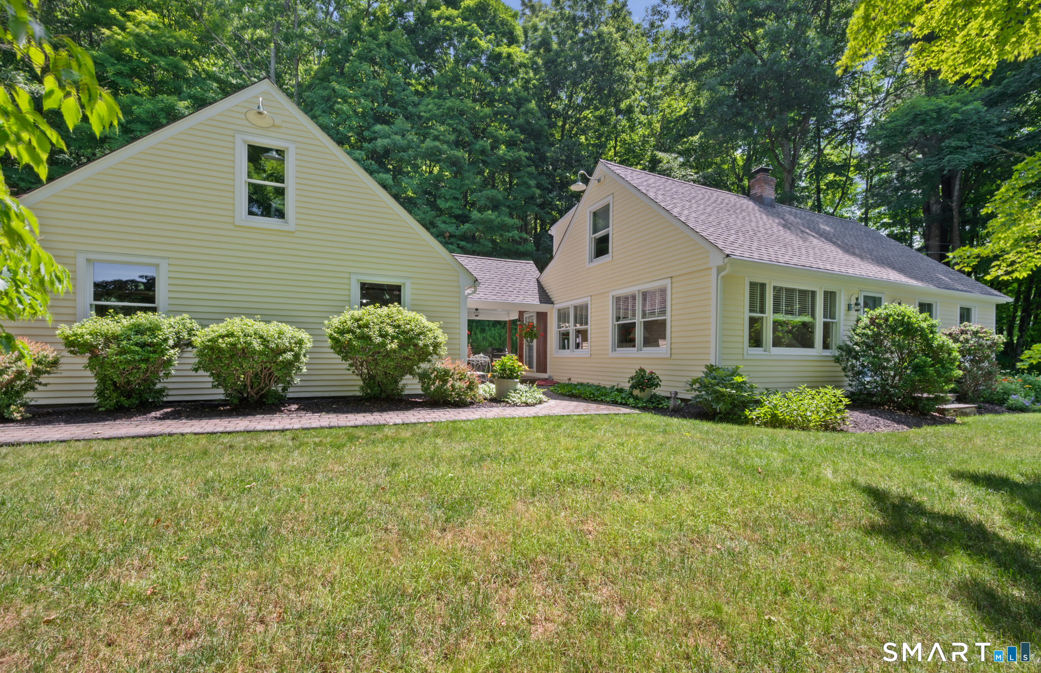 206 Minortown Road Woodbury, CT 06798 - Photo 1 of 39
