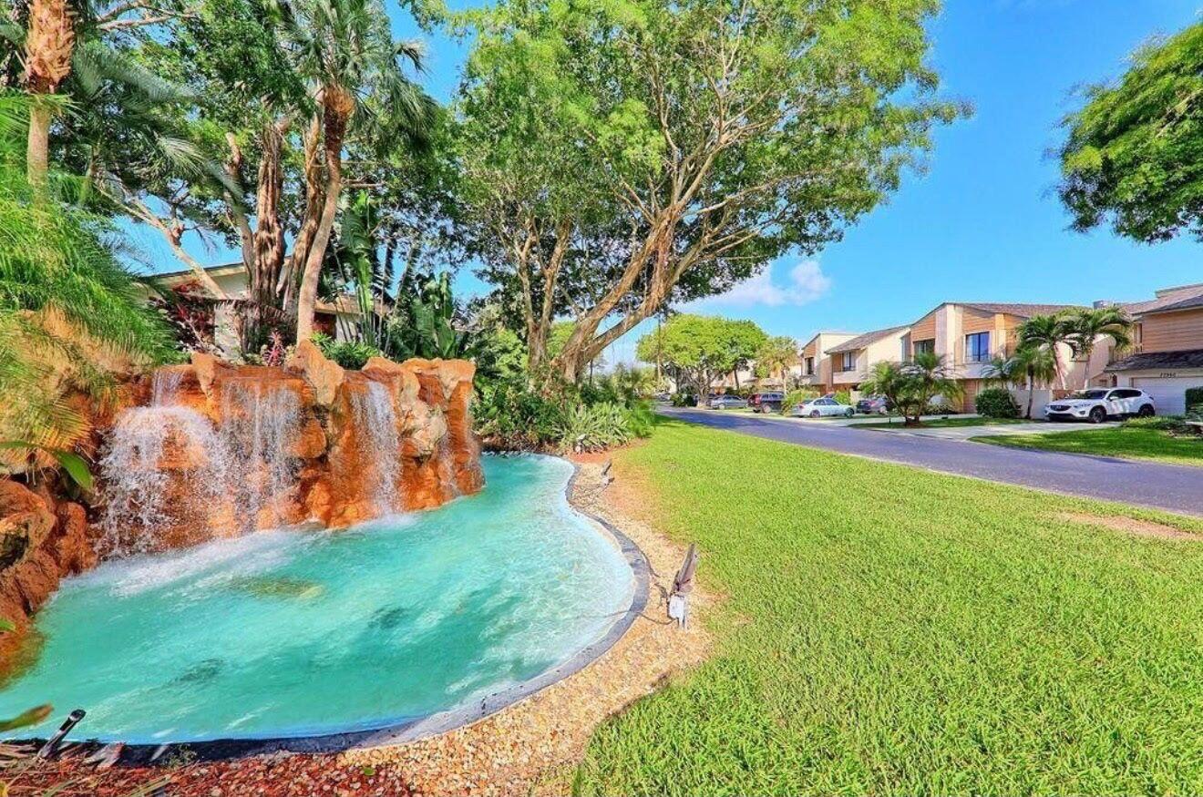 6078 Glendale Drive Boca Raton, FL 33433 - Photo 46 of 53 Community Green Space