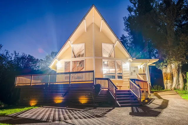 $1,450,000 | 1733 Piiholo Road, Makawao, HI 96768