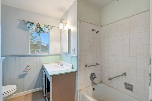 $799,000 | 645 Buena Vista Avenue, Gilroy, CA 95020