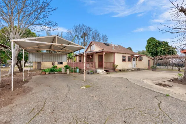 $799,000 | 645 Buena Vista Avenue, Gilroy, CA 95020