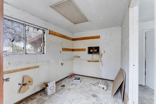 $799,000 | 645 Buena Vista Avenue, Gilroy, CA 95020