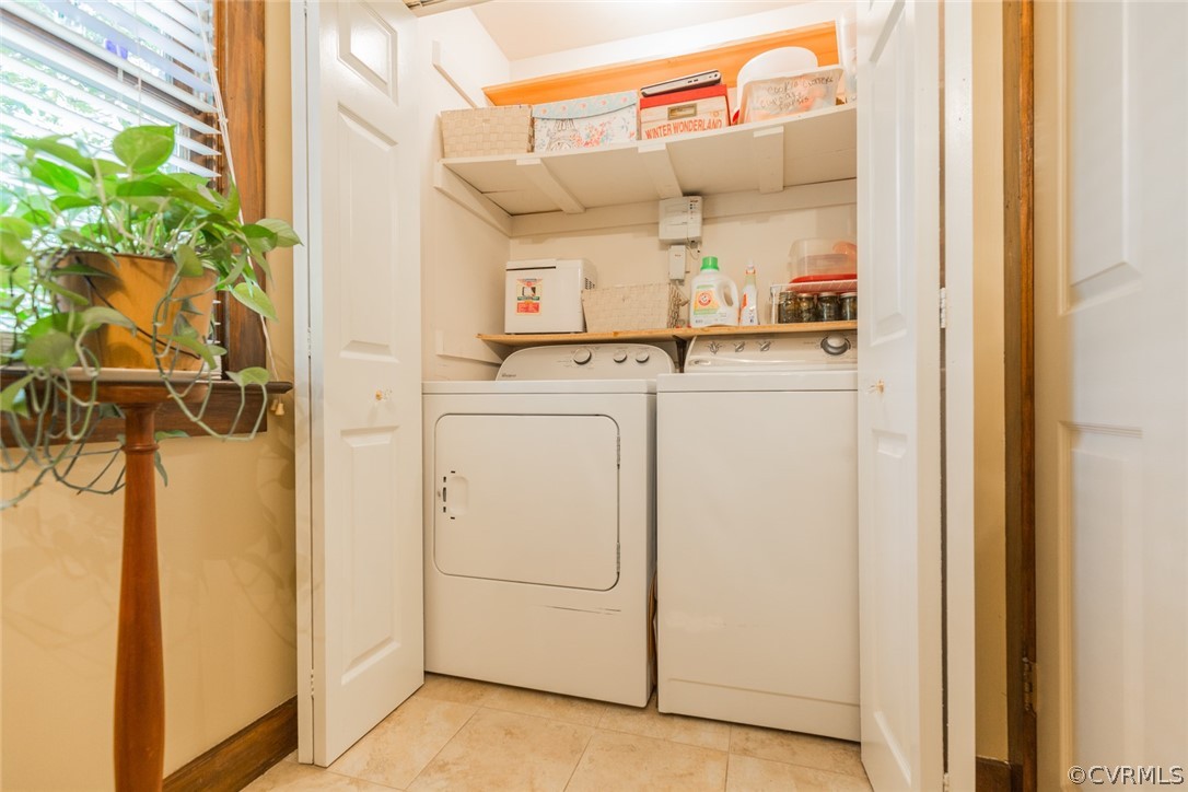 10319 Natural Bridge Road Chesterfield, VA 23236 - Photo 11 of 25 a utility room with dryer and washer
