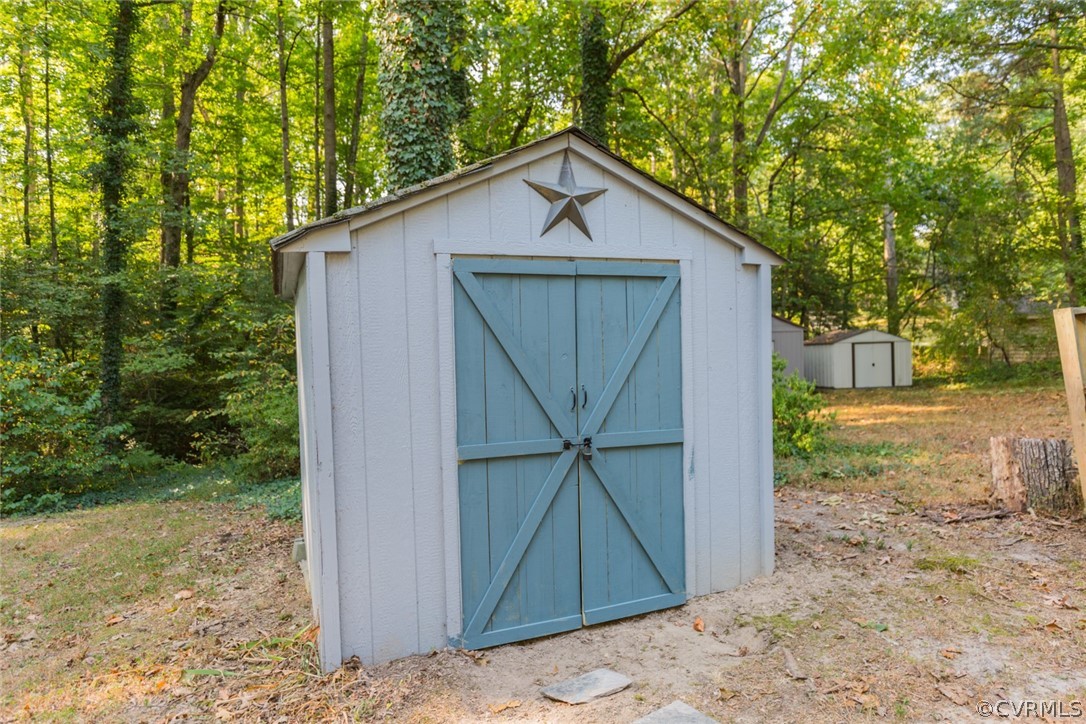 10319 Natural Bridge Road Chesterfield, VA 23236 - Photo 24 of 25 a view of a house with backyard