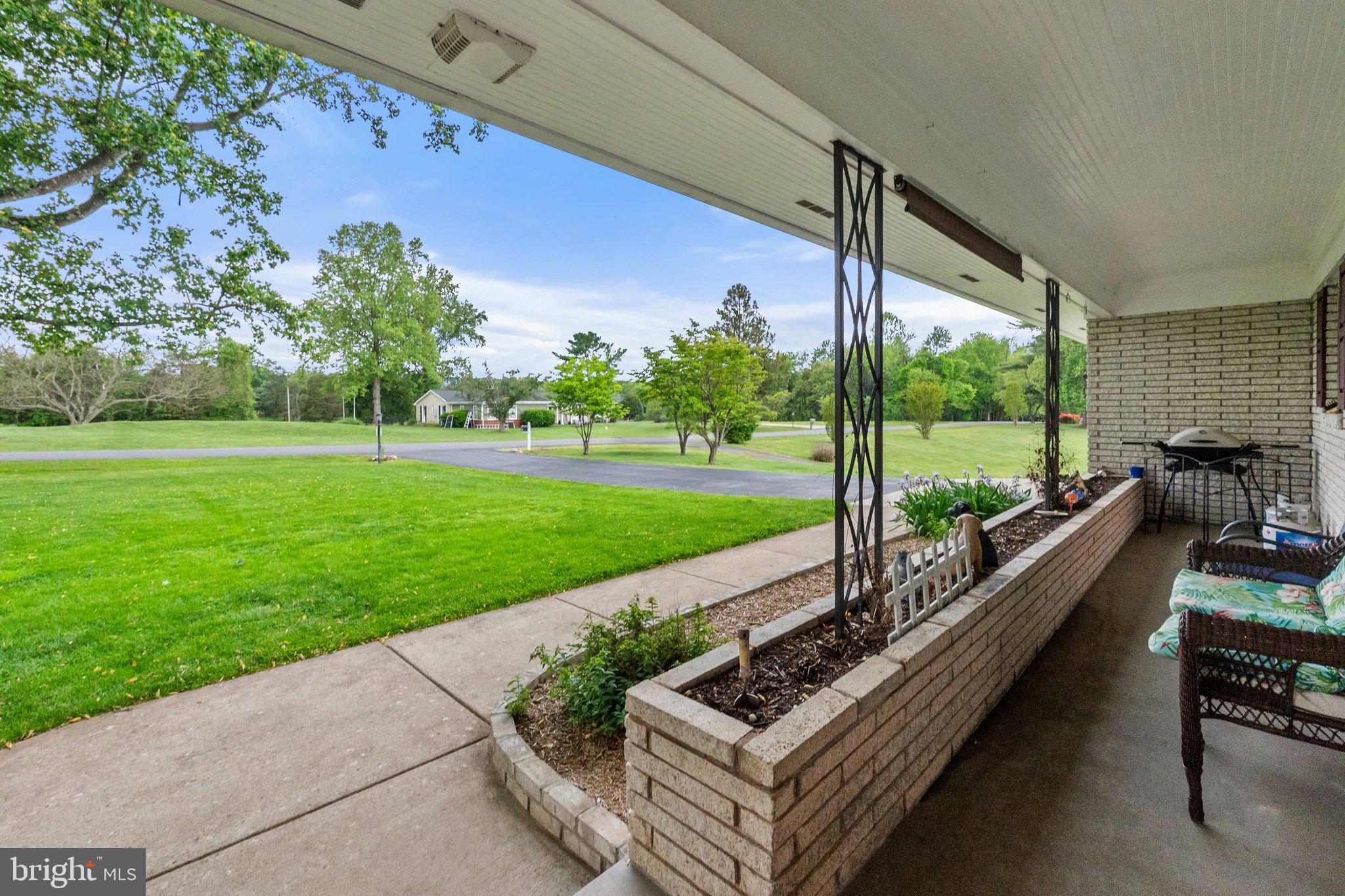 20268 Roland Court Leesburg, VA 20175 - Photo 12 of 107 Gallery Image 12