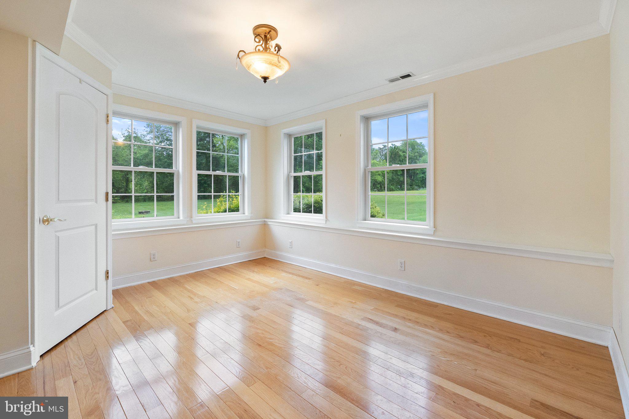 20268 Roland Court Leesburg, VA 20175 - Photo 51 of 107 Gallery Image 51