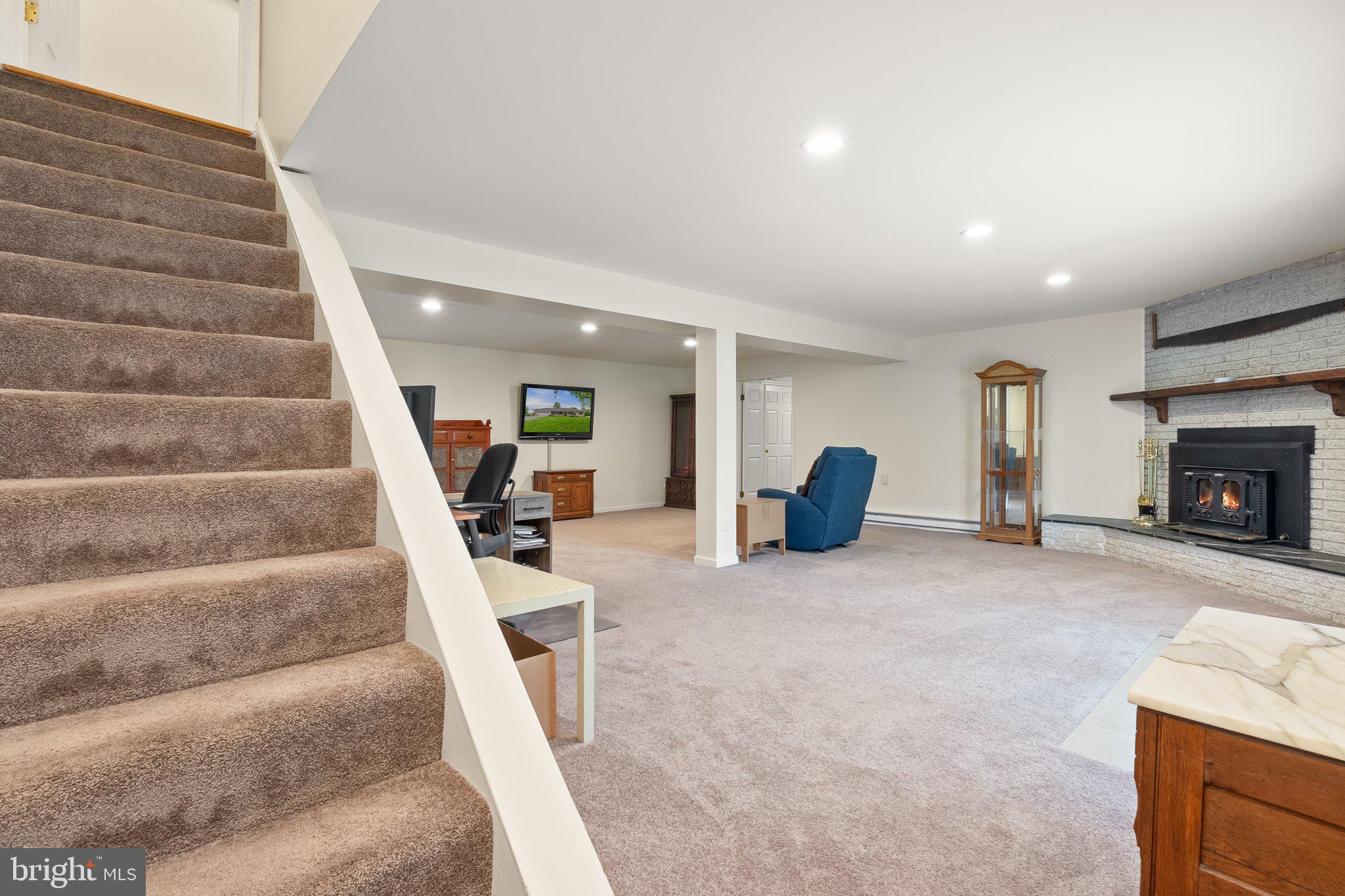 20268 Roland Court Leesburg, VA 20175 - Photo 77 of 107 Gallery Image 77