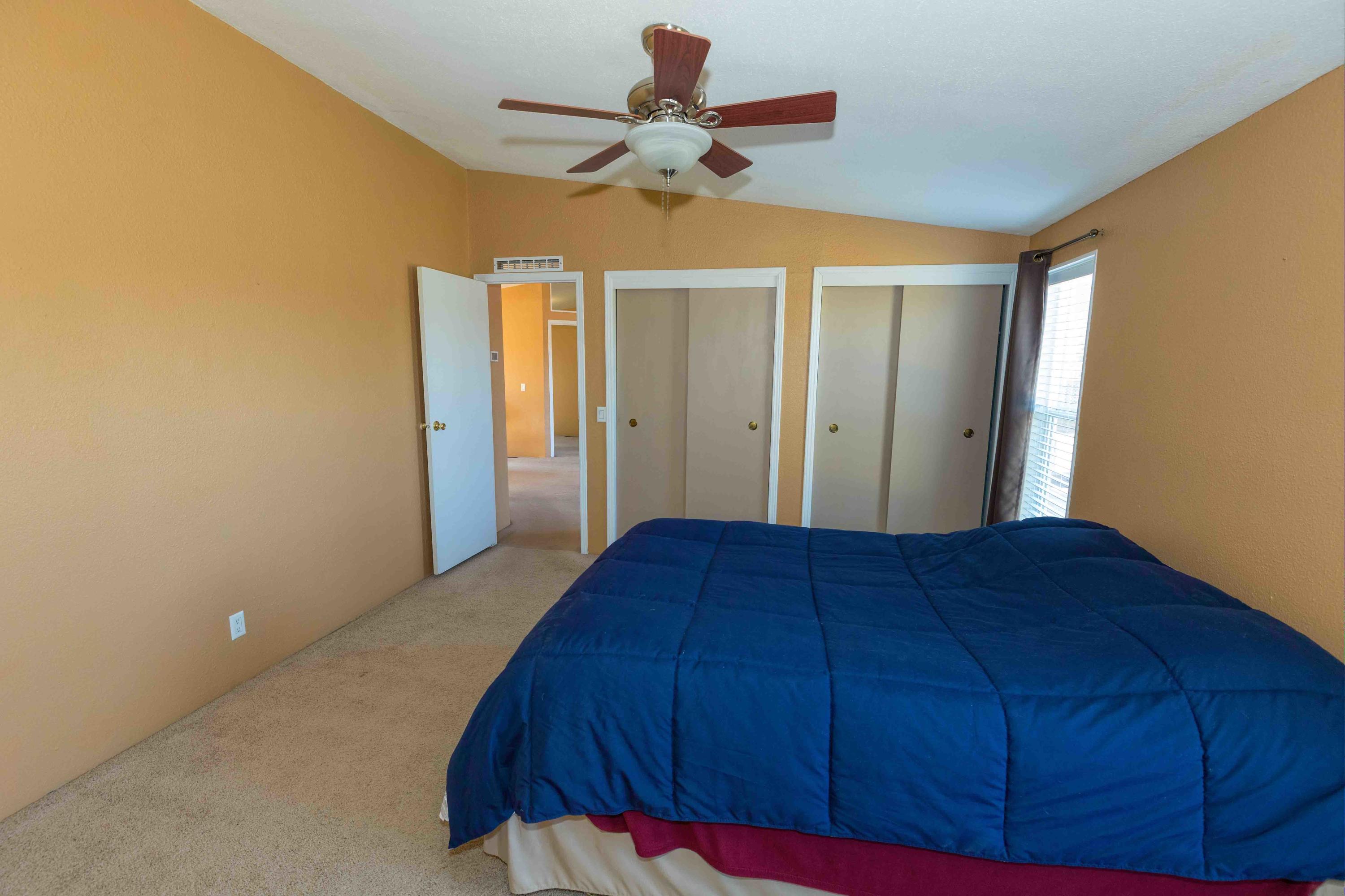 6223 Southwest Rim Road Terrebonne, OR 97760 - Photo 11 of 21 Master Bedroom