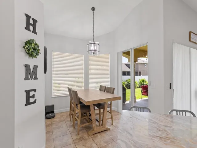 $2,650 | 6420 Parklane Court, Vero Beach, FL 32967