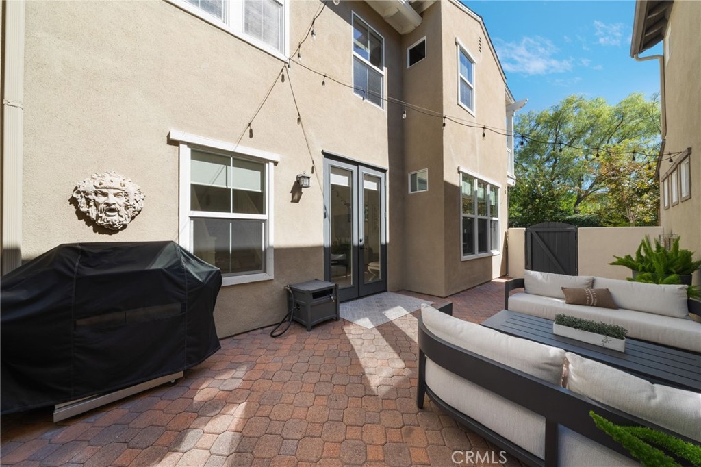 66 Amy Way Ladera Ranch, CA 92694 - Photo 9 of 75 Gallery Image 9