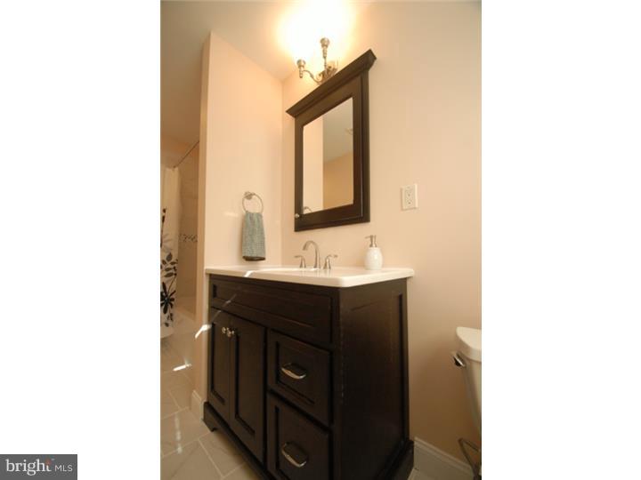 7901 Jenkintown Road Cheltenham, PA 19012 - Photo 18 of 25 Bathroom