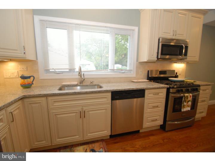7901 Jenkintown Road Cheltenham, PA 19012 - Photo 8 of 25 Kitchen