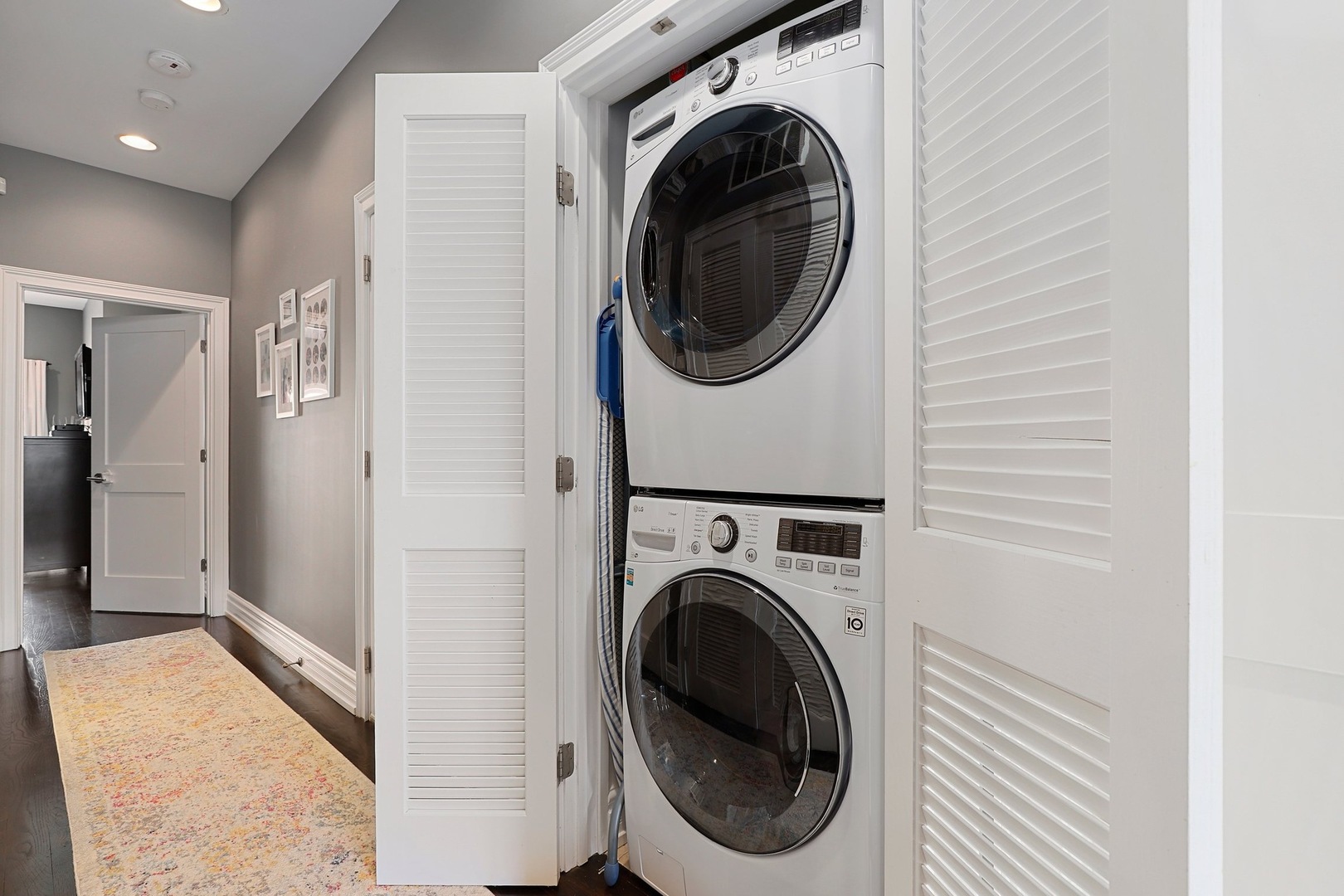 120 North Halsted Street, Unit 4 Chicago, IL 60607 - Photo 23 of 32