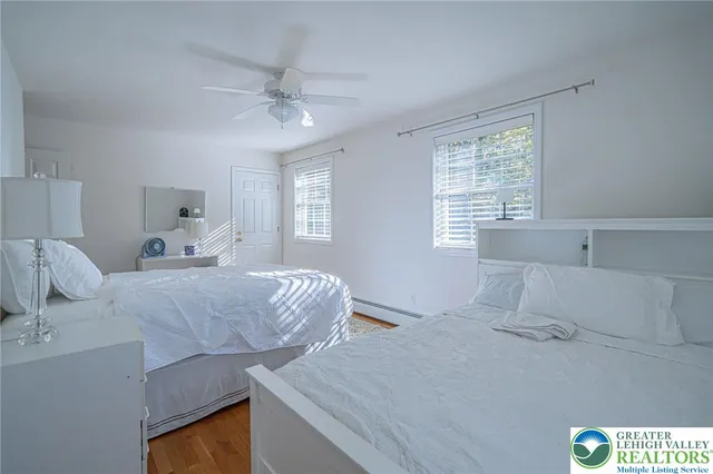 $1,100,000 | 17 Lake Drive East, Gouldsboro, PA 18424