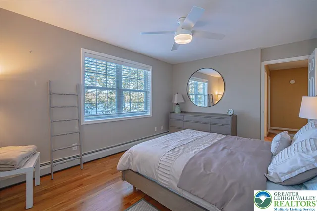 $1,100,000 | 17 Lake Drive East, Gouldsboro, PA 18424