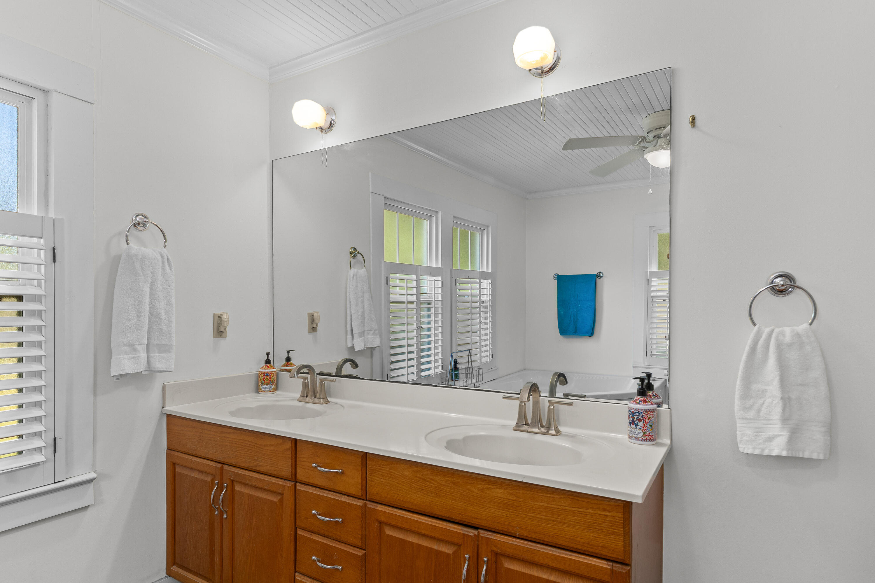 5615 Highway 165 Ravenel, SC 29470 - Photo 29 of 51 5615-Hwy-165-24