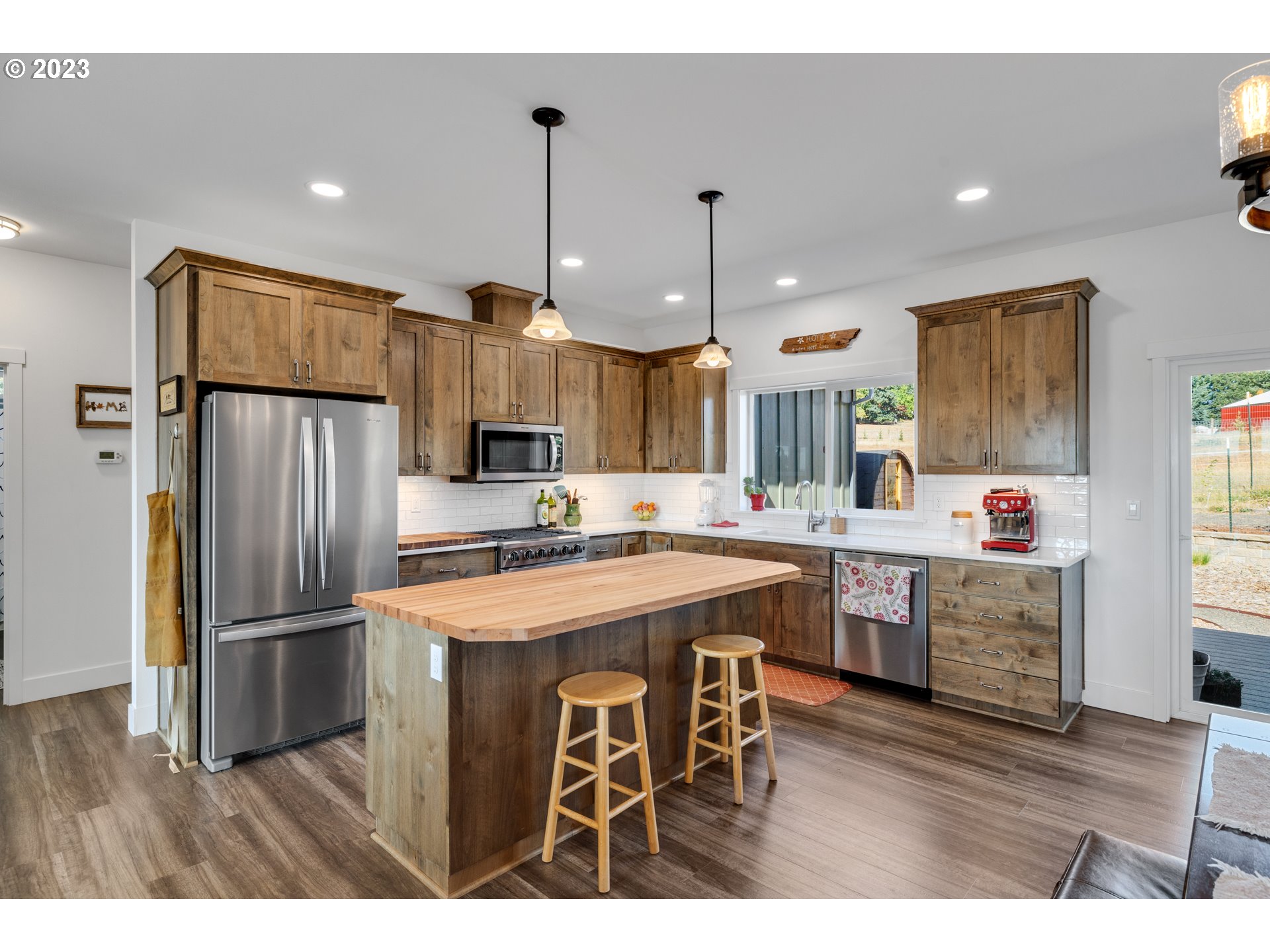 14950 Northwest Bear Road Yamhill, OR 97148 - Photo 8 of 48 Gallery Image 8