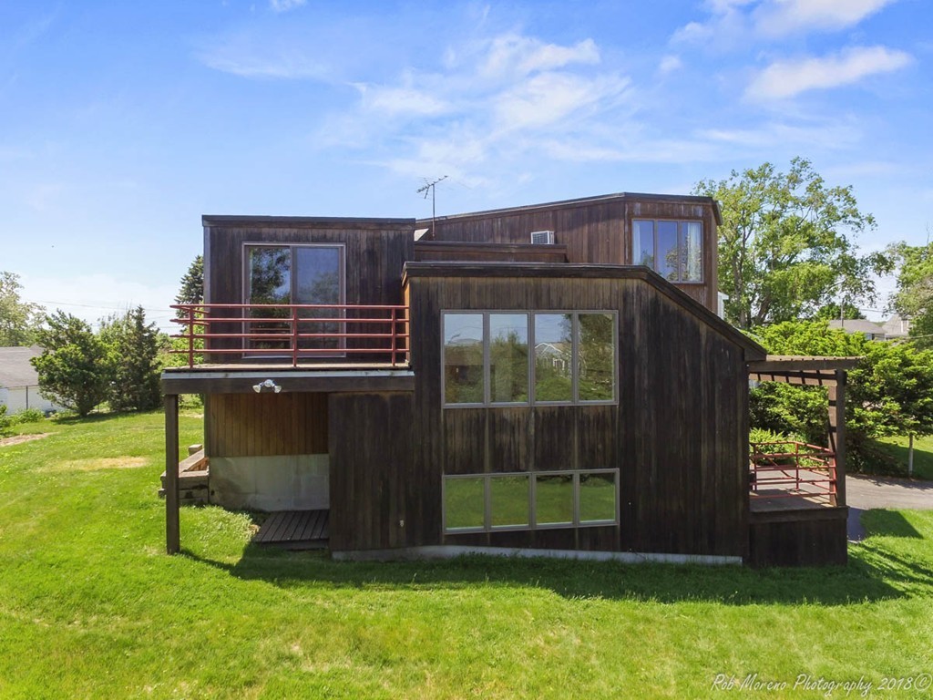 1 Seaview Road Ipswich, MA 01938 - Photo 2 of 21 Gallery Image 2