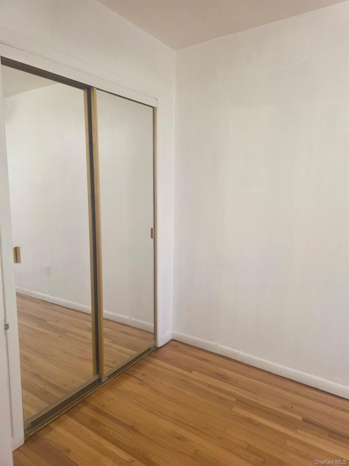 2700 Harding Avenue Bronx, NY 10465 - Photo 10 of 14