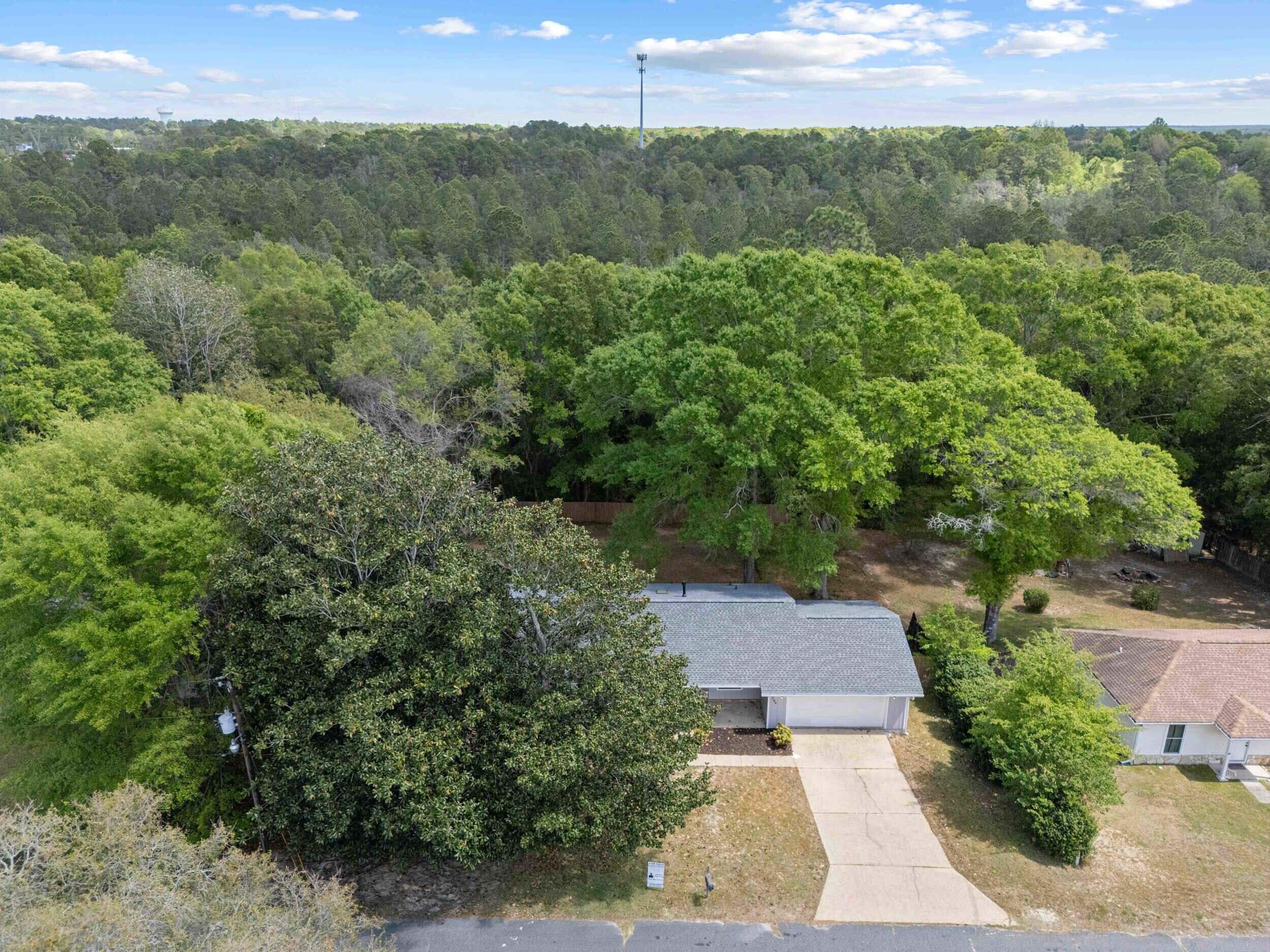 206 Feldon Drive Crestview, FL 32536 - Photo 17 of 47 206FeldonDr_40