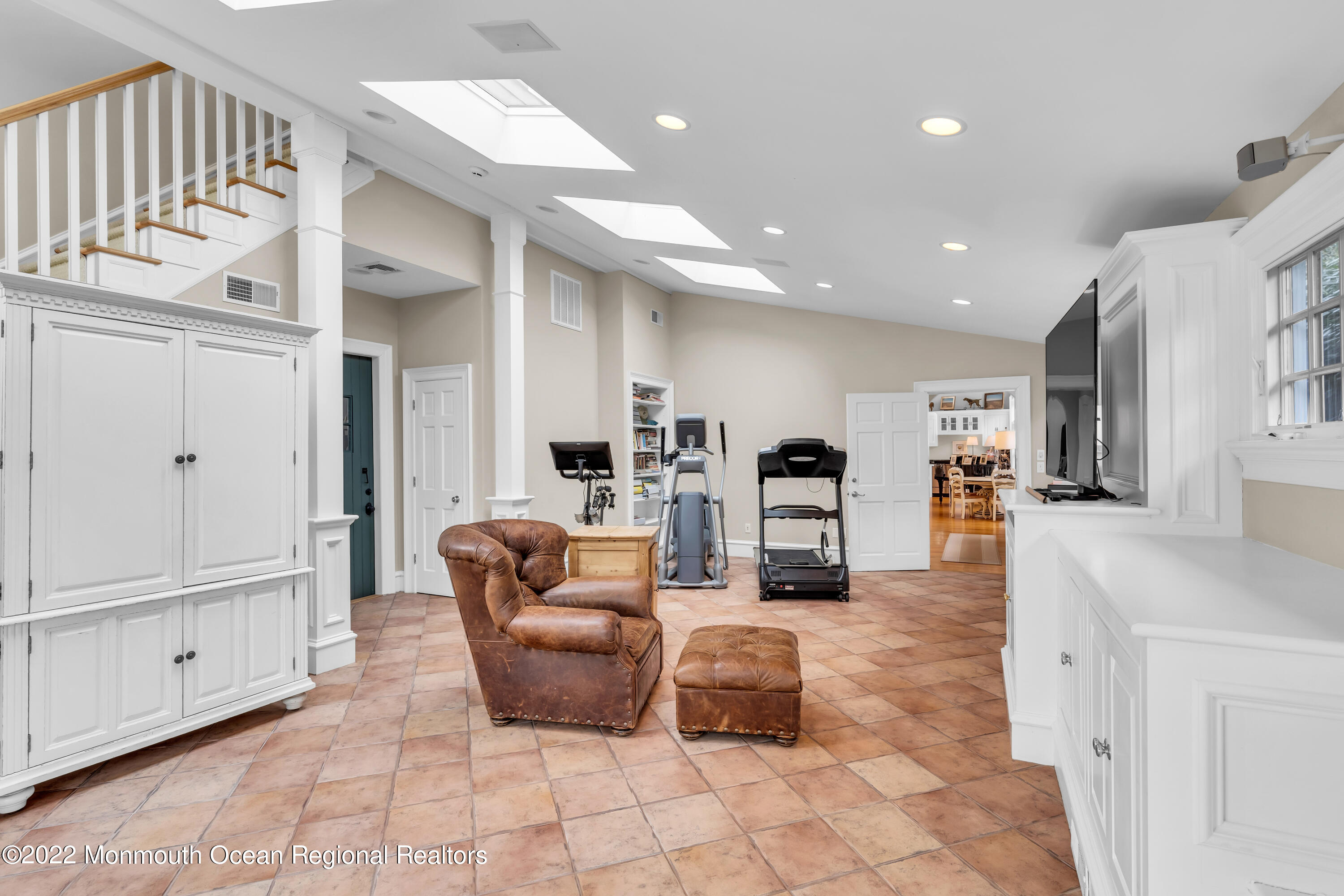 2 Allencrest Road Rumson, NJ 07760 - Photo 16 of 41 DSC09522