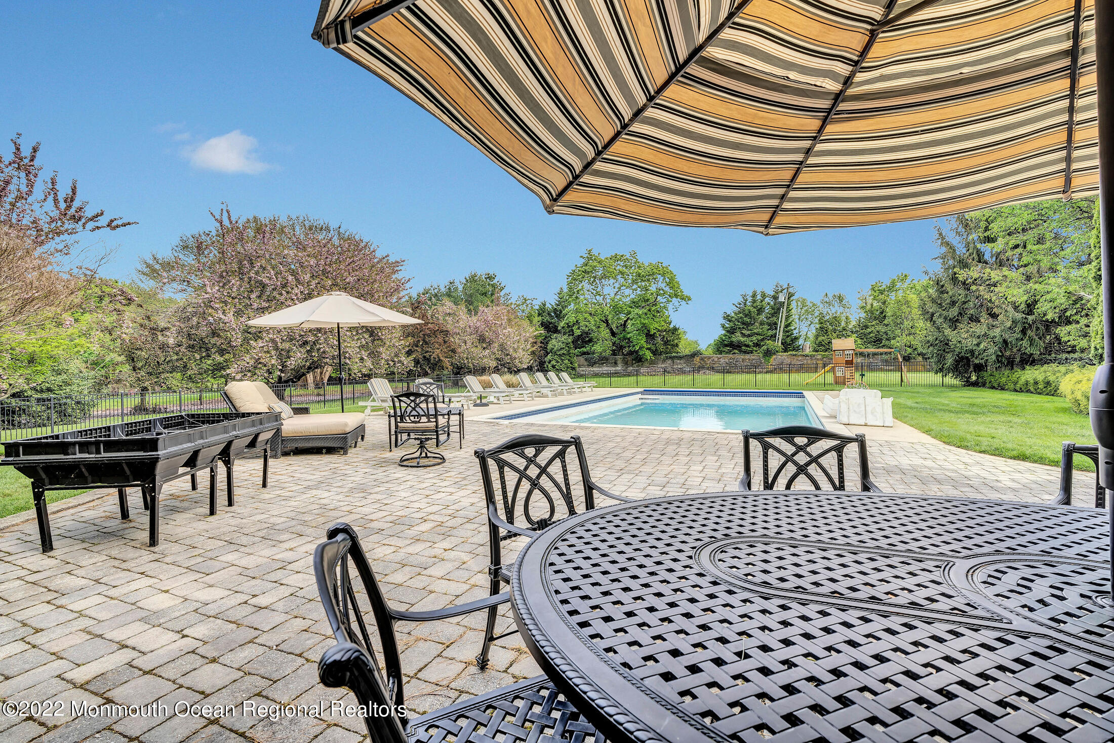 2 Allencrest Road Rumson, NJ 07760 - Photo 38 of 41 035_dsc00618