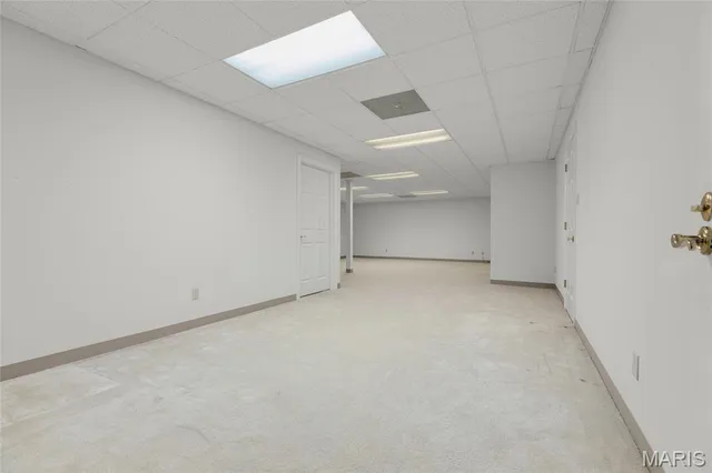 $750,000 | 319 Carlyle Lake Drive, Creve Coeur, MO 63141