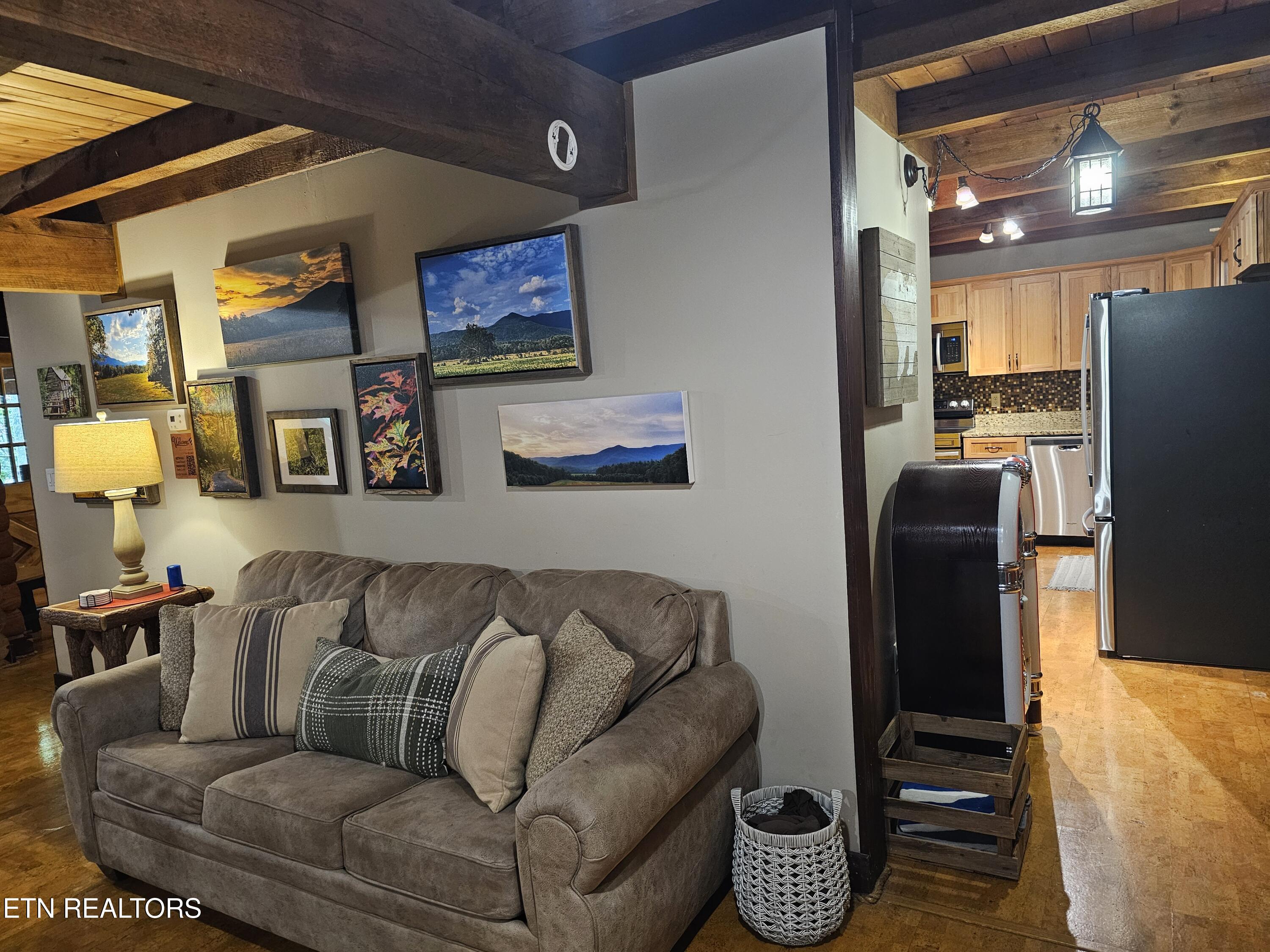 244 Palmer Road Gatlinburg, TN 37738 - Photo 19 of 52 20250810_170532