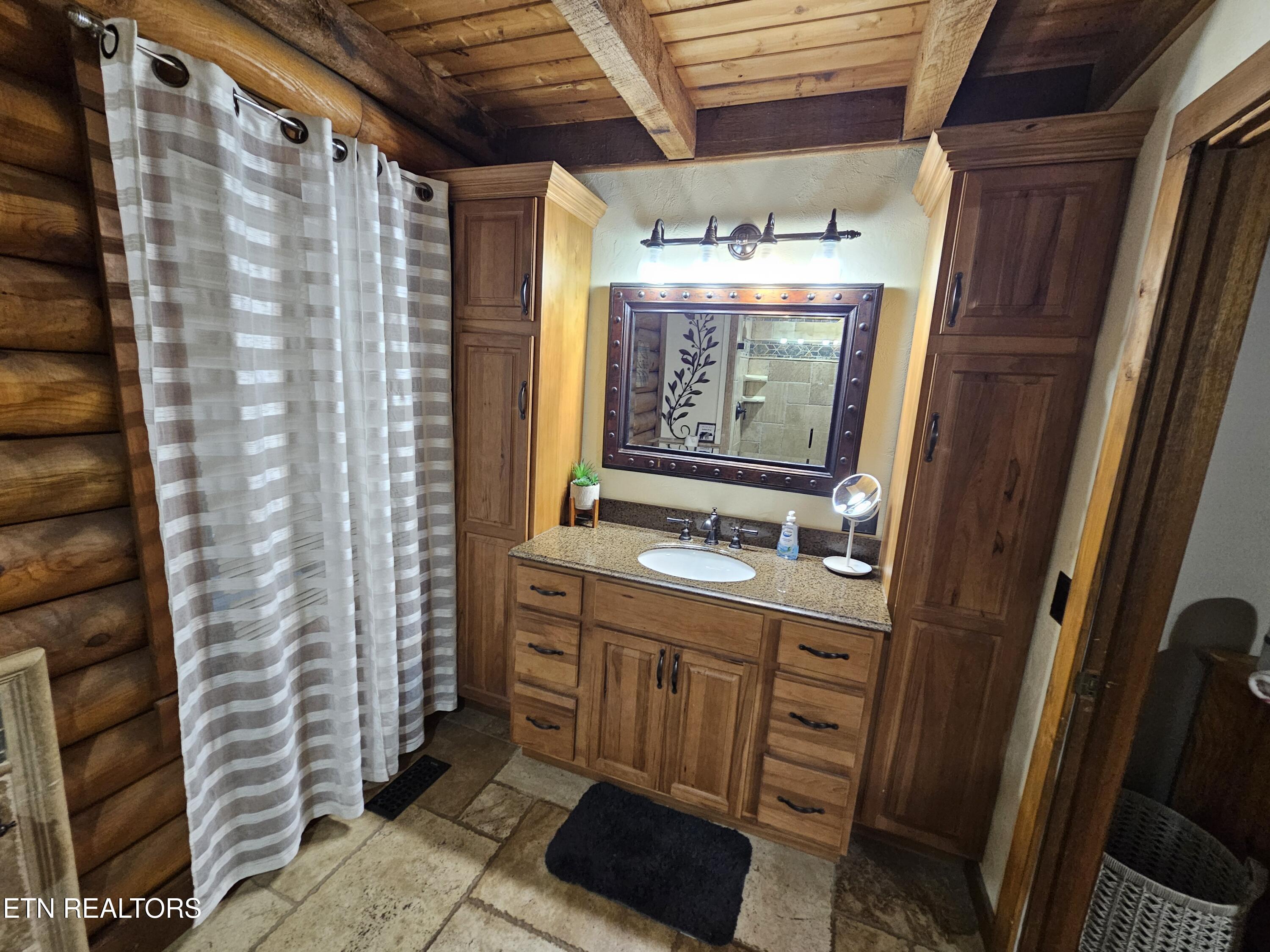 244 Palmer Road Gatlinburg, TN 37738 - Photo 26 of 52 20250810_172200