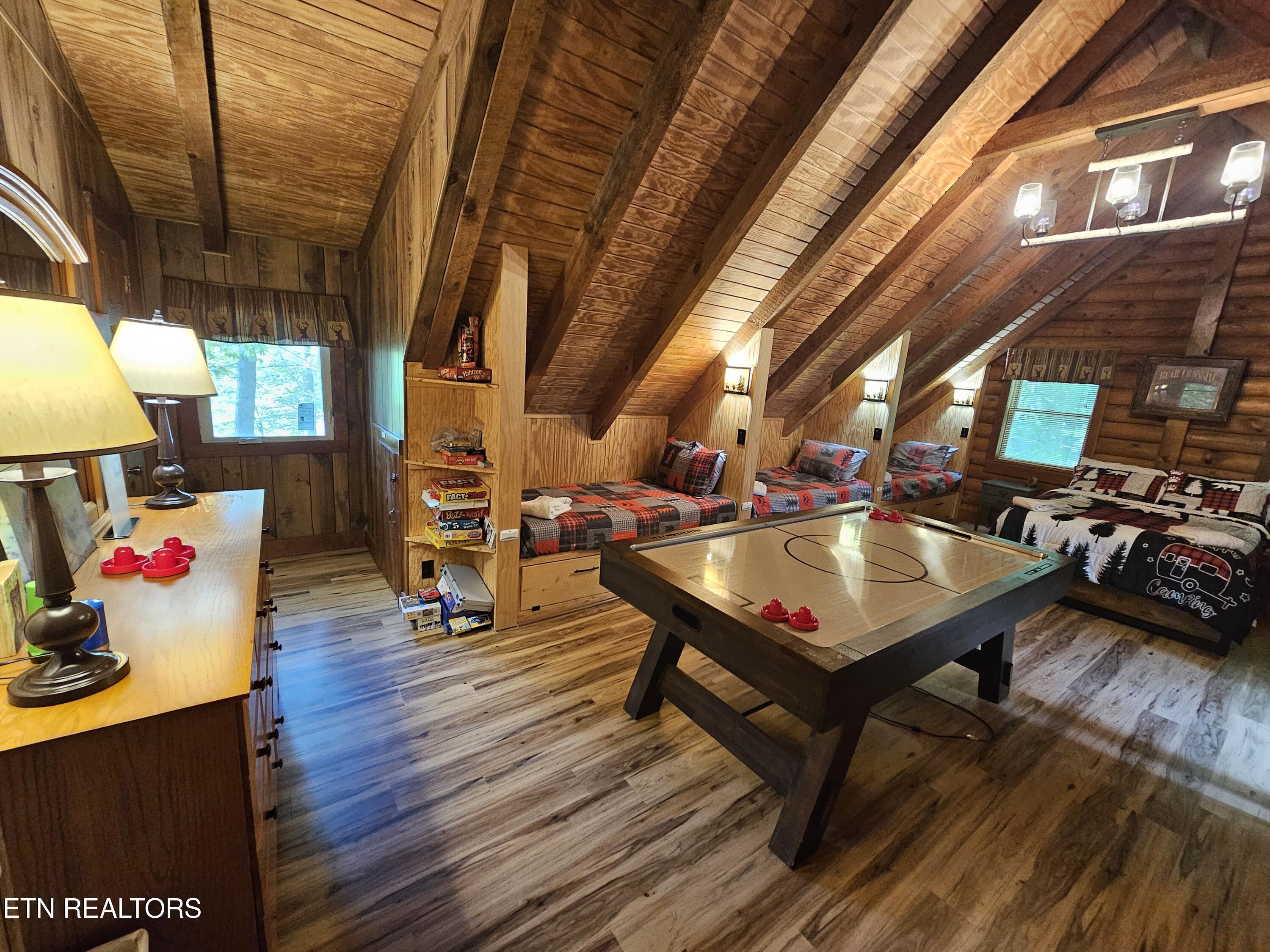 244 Palmer Road Gatlinburg, TN 37738 - Photo 27 of 52 20250810_163934