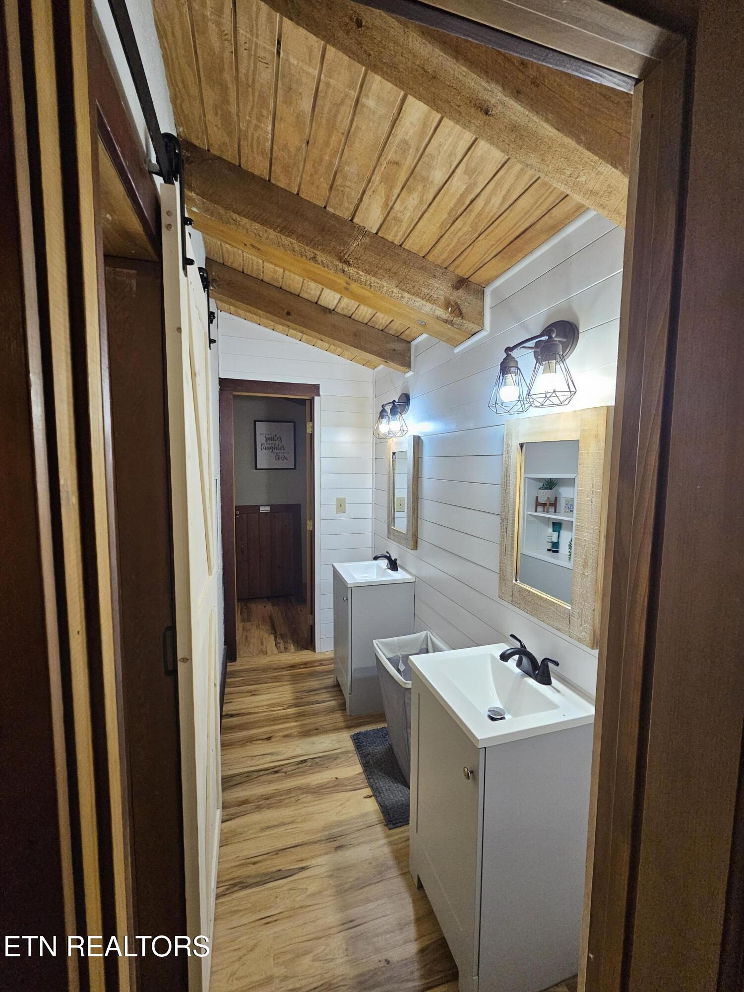 244 Palmer Road Gatlinburg, TN 37738 - Photo 31 of 52 20250810_164049