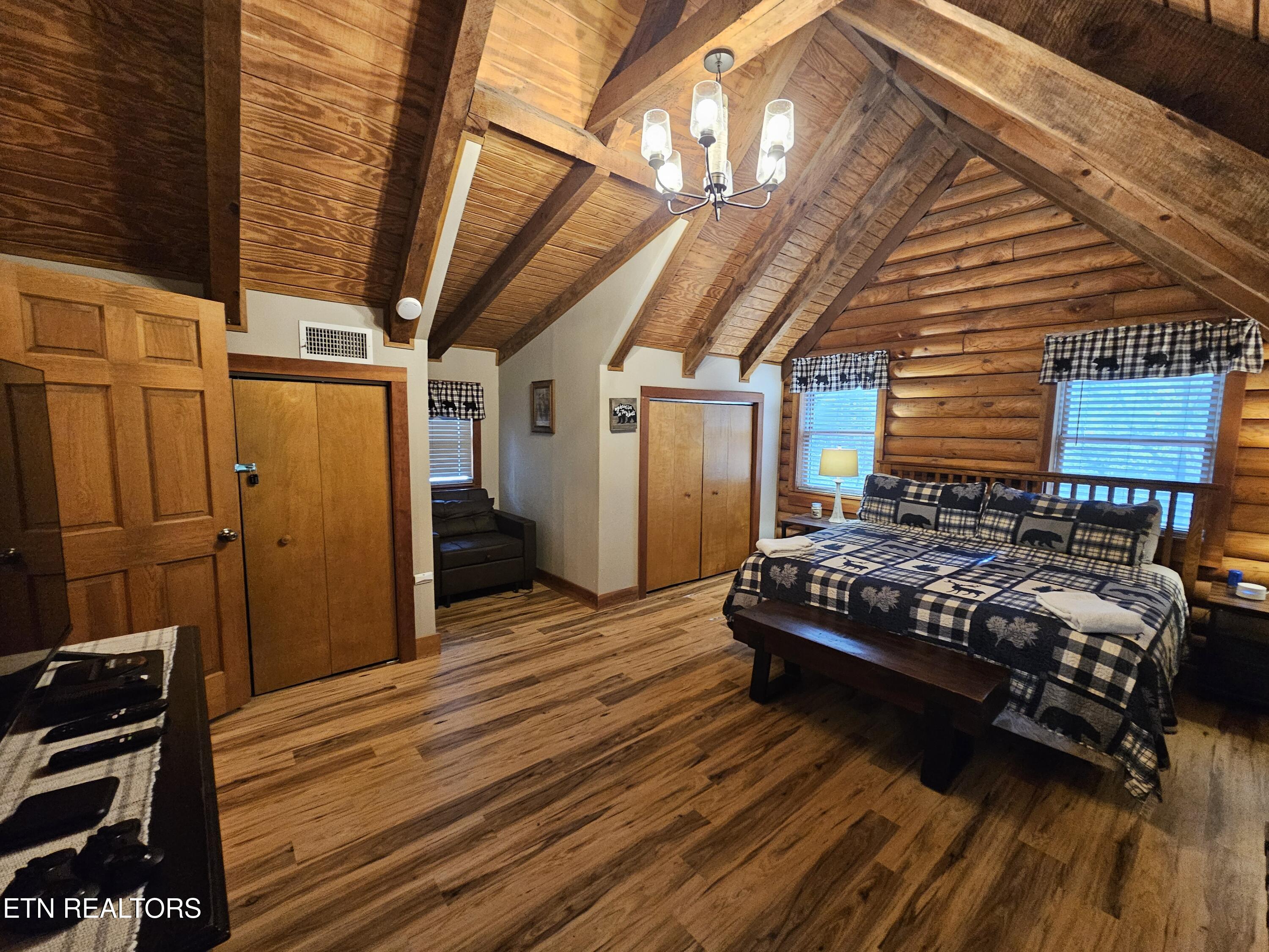 244 Palmer Road Gatlinburg, TN 37738 - Photo 37 of 52 20250810_164124