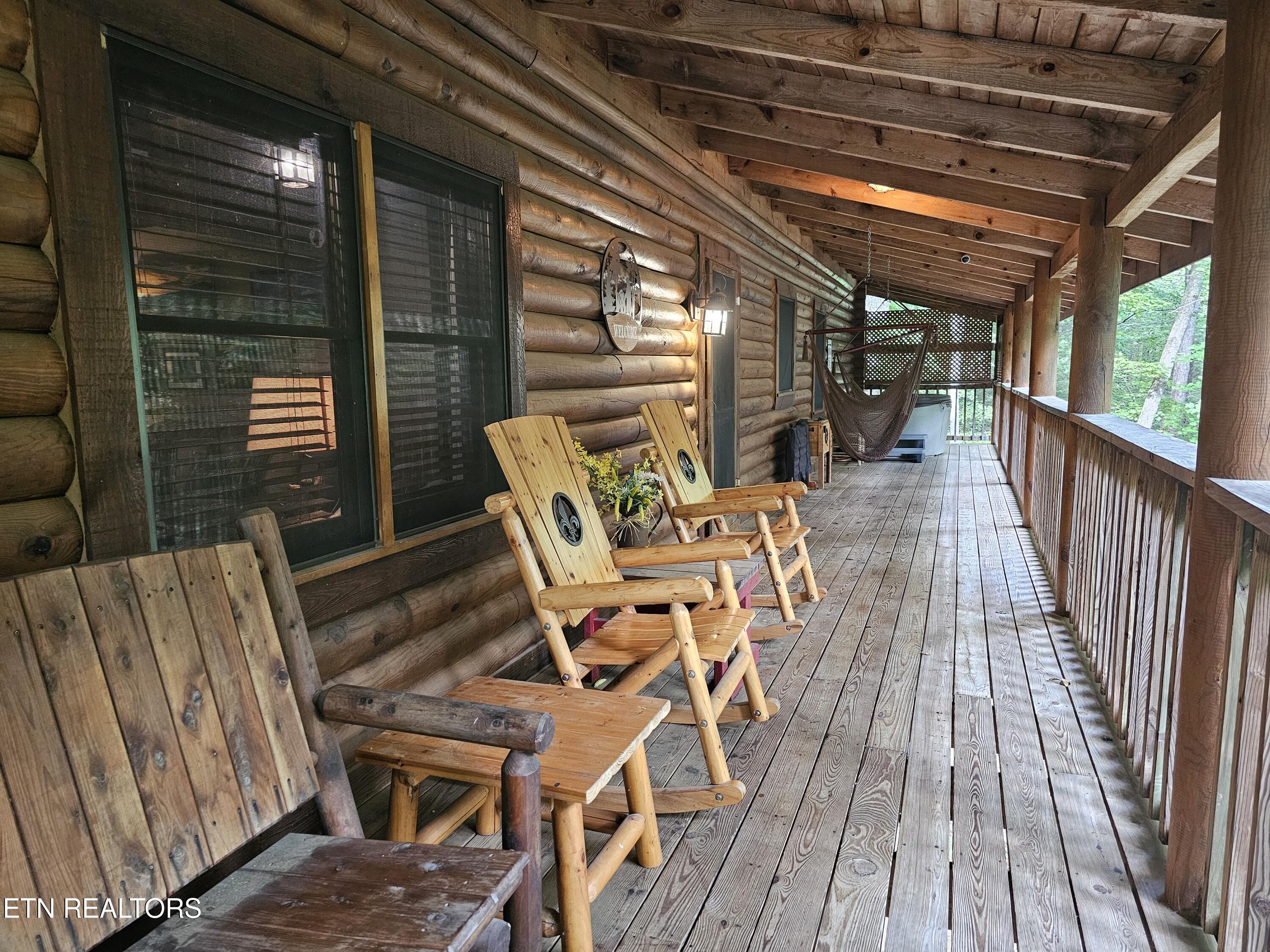 244 Palmer Road Gatlinburg, TN 37738 - Photo 40 of 52 20250810_170846