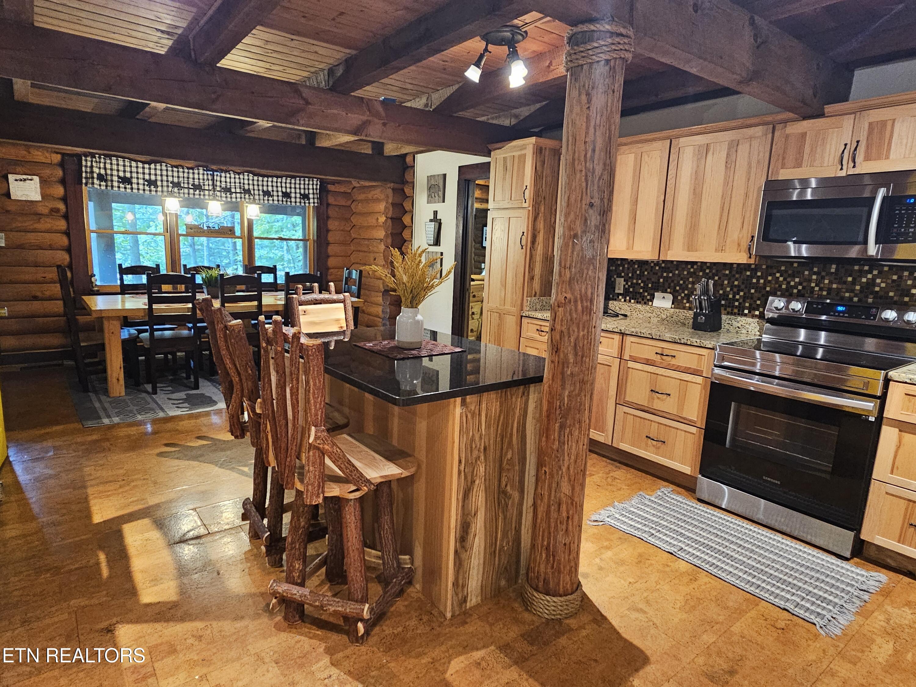 244 Palmer Road Gatlinburg, TN 37738 - Photo 5 of 52 20250810_170201