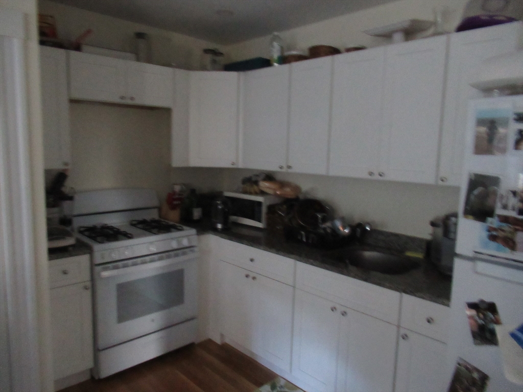 24 Brook Road Quincy, MA 02169 - Photo 16 of 23 Gallery Image 16