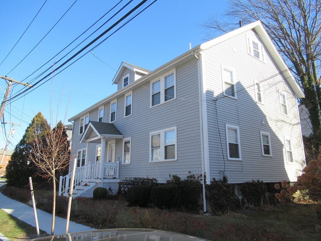 24 Brook Road Quincy, MA 02169 - Photo 2 of 23 Gallery Image 2