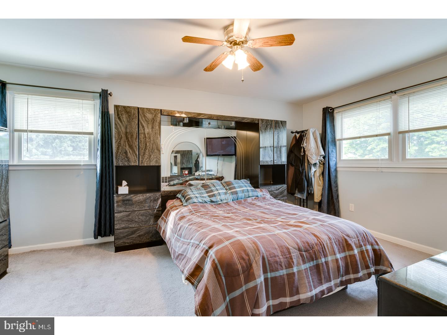 57 Elmont Road Hamilton, NJ 08610 - Photo 15 of 22