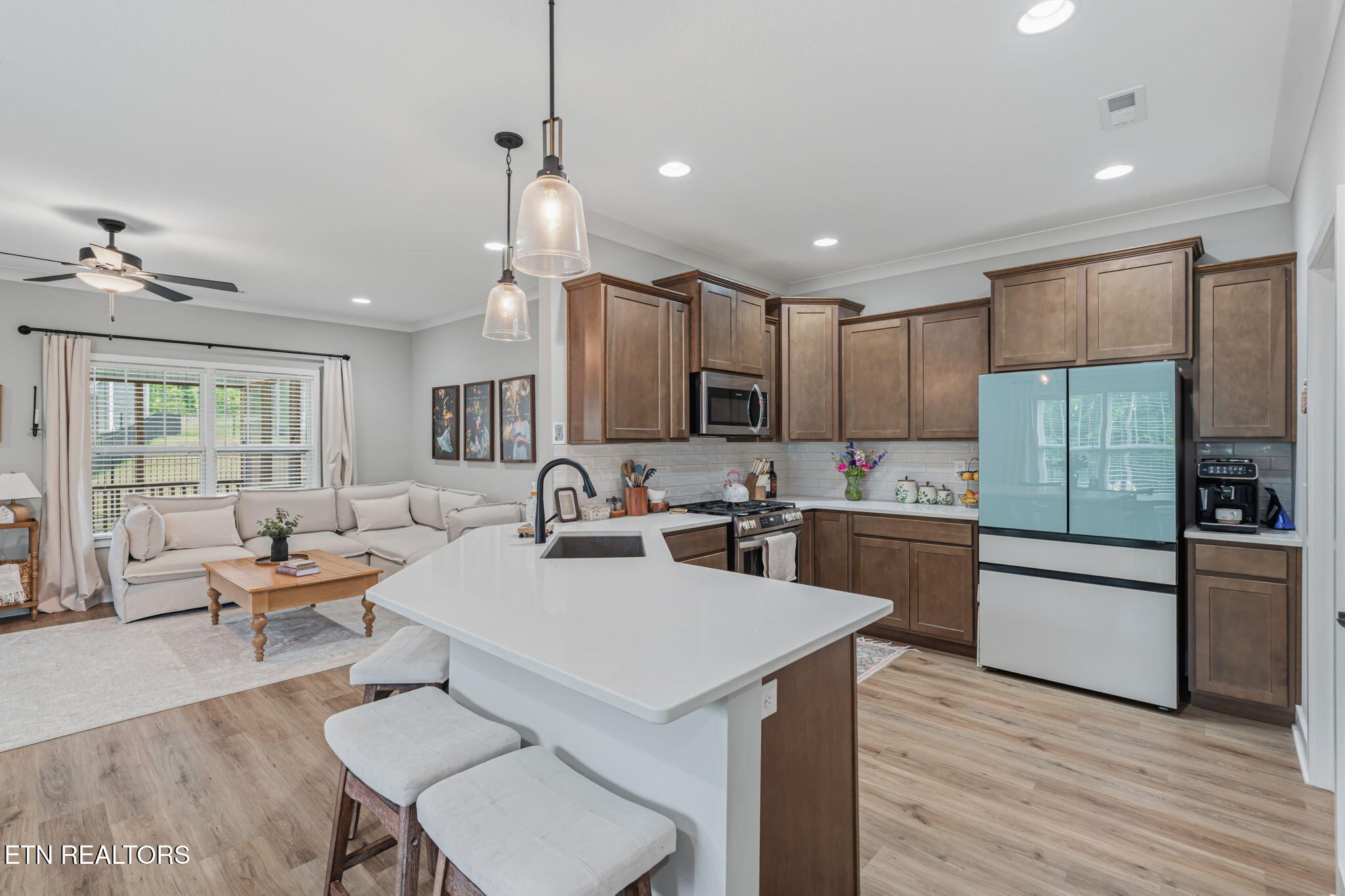 211 Queenberry Street Oak Ridge, TN 37830 - Photo 13 of 58 14-web-or-mls-211 Queenberry Street-9