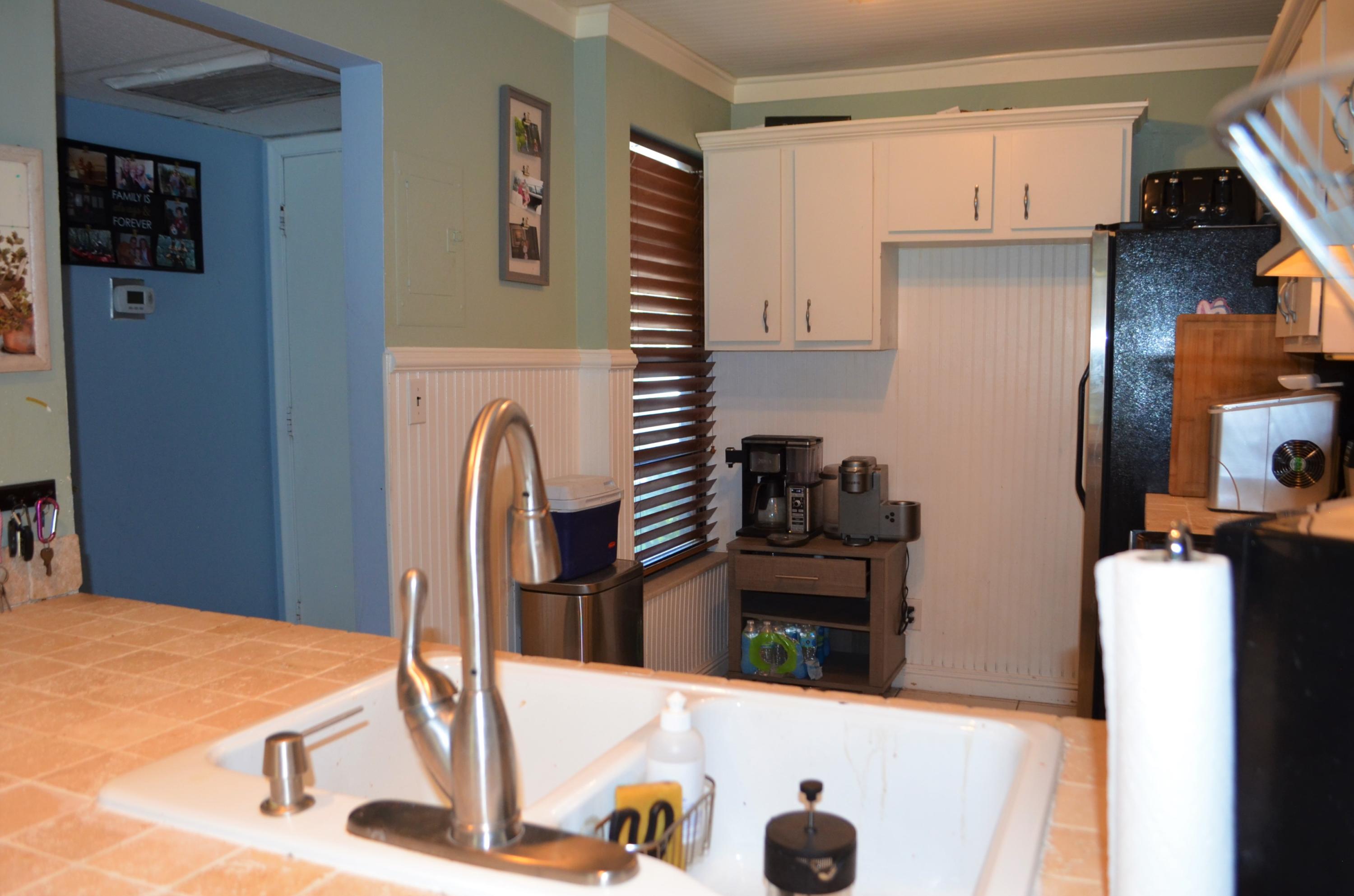 2 East Royal Palm Road, Unit 1040 Boca Raton, FL 33432 - Photo 7 of 30 Kitchen View 3
