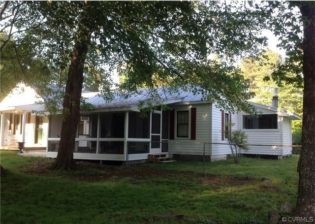 1484 Cox Road Blackstone, VA 23824 - Photo 2 of 21 Gallery Image 2