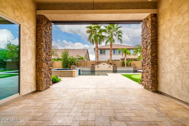 $1,275,000 | 4868 South Hemet Street, Gilbert, AZ 85298