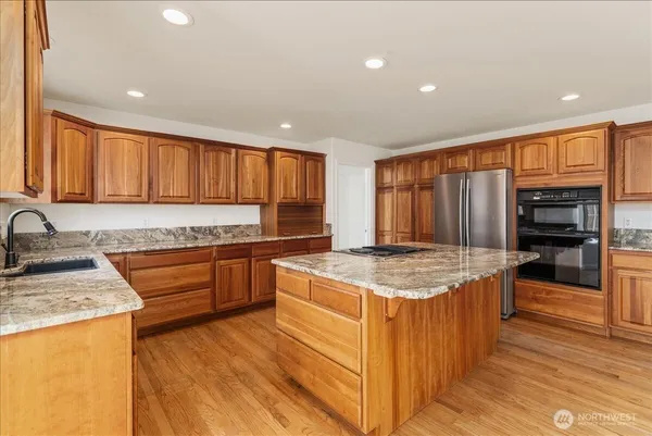 $745,000 | 1653 Holly Lane, East Wenatchee, WA 98802