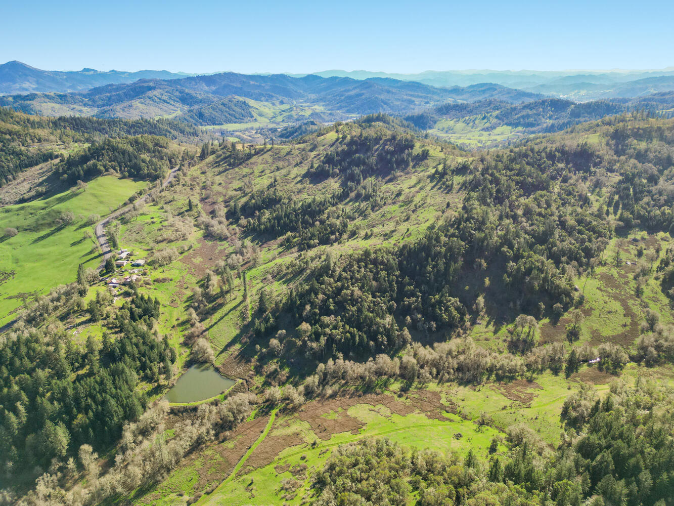 2268 Sunshine Road Roseburg, OR 97470 - Photo 14 of 34 DJI_0639