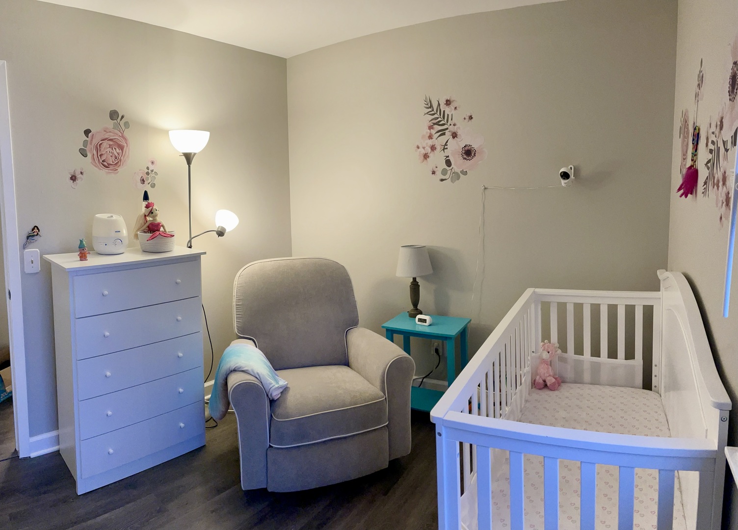 67 Stratford Road Montgomery, IL 60538 - Photo 17 of 33 a bedroom with a bed and a couch