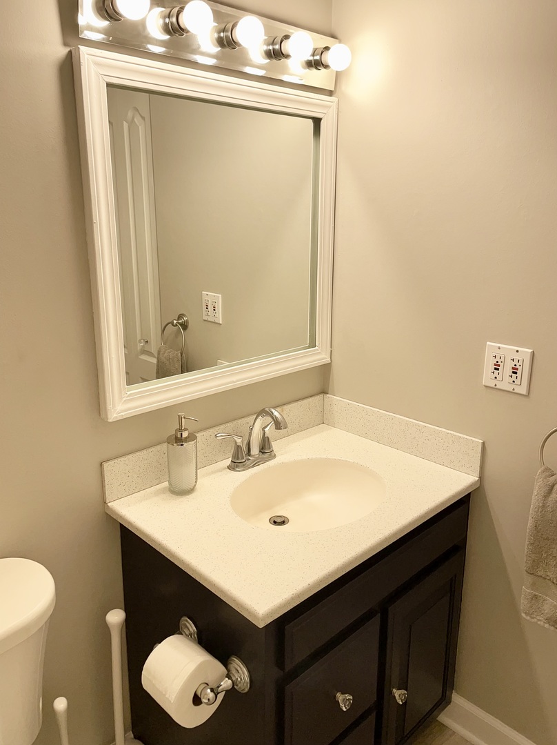 67 Stratford Road Montgomery, IL 60538 - Photo 21 of 33 a bathroom with a sink vanity and a toilet