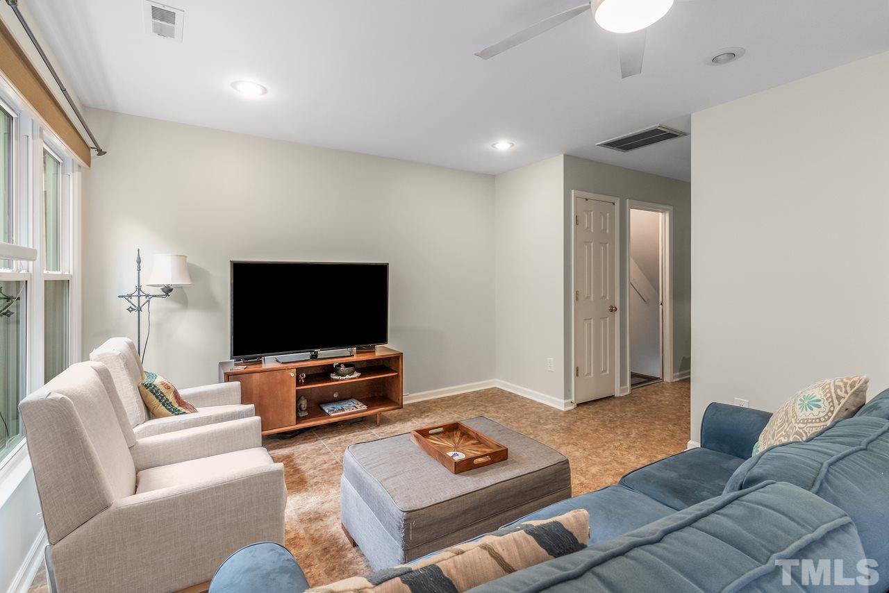 127 Long Shadow Place Durham, NC 27713 - Photo 11 of 25