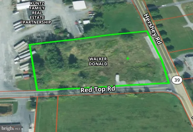 a view of outdoor space