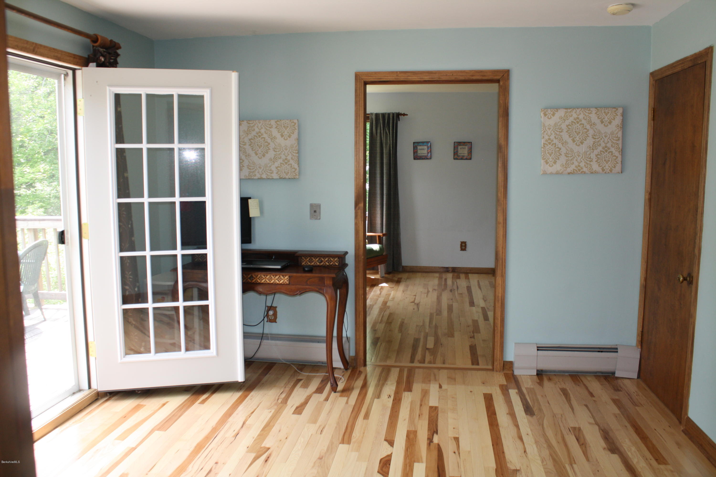 329 State Road Great Barrington, MA 01230 - Photo 7 of 23 IMG_0102