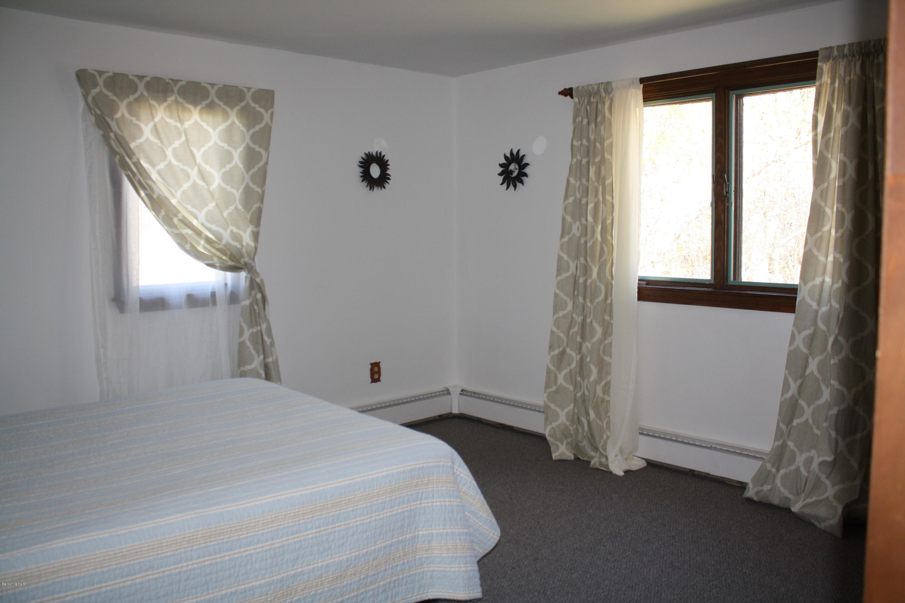 329 State Road Great Barrington, MA 01230 - Photo 10 of 23 IMG_9593